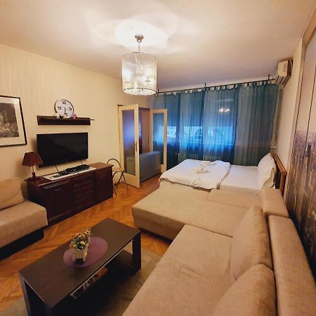 Central Park Studio Apartment Belgrade Exterior photo